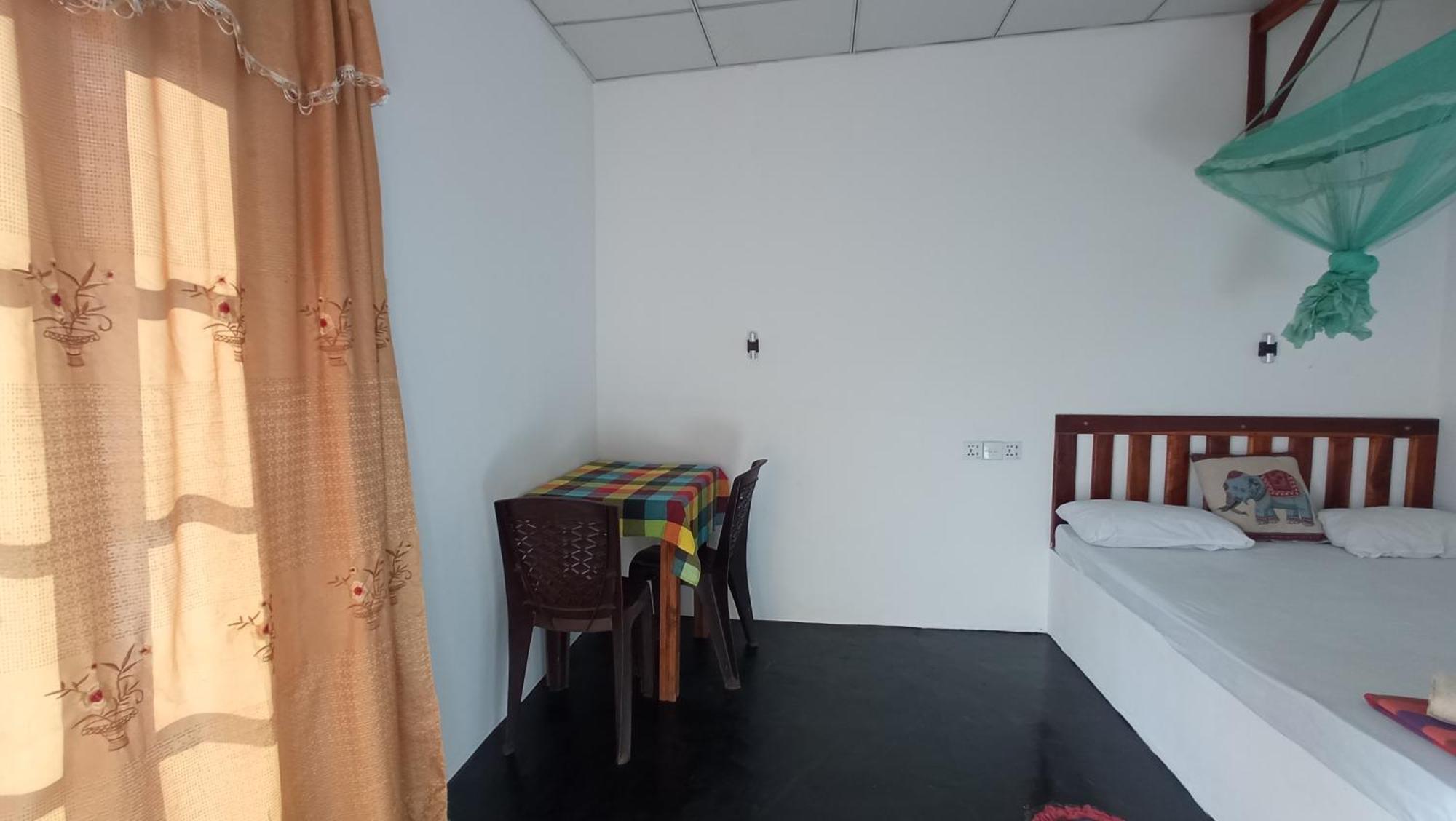 River Side & Swimming Pool Bed & Breakfast Udawalawe Luaran gambar