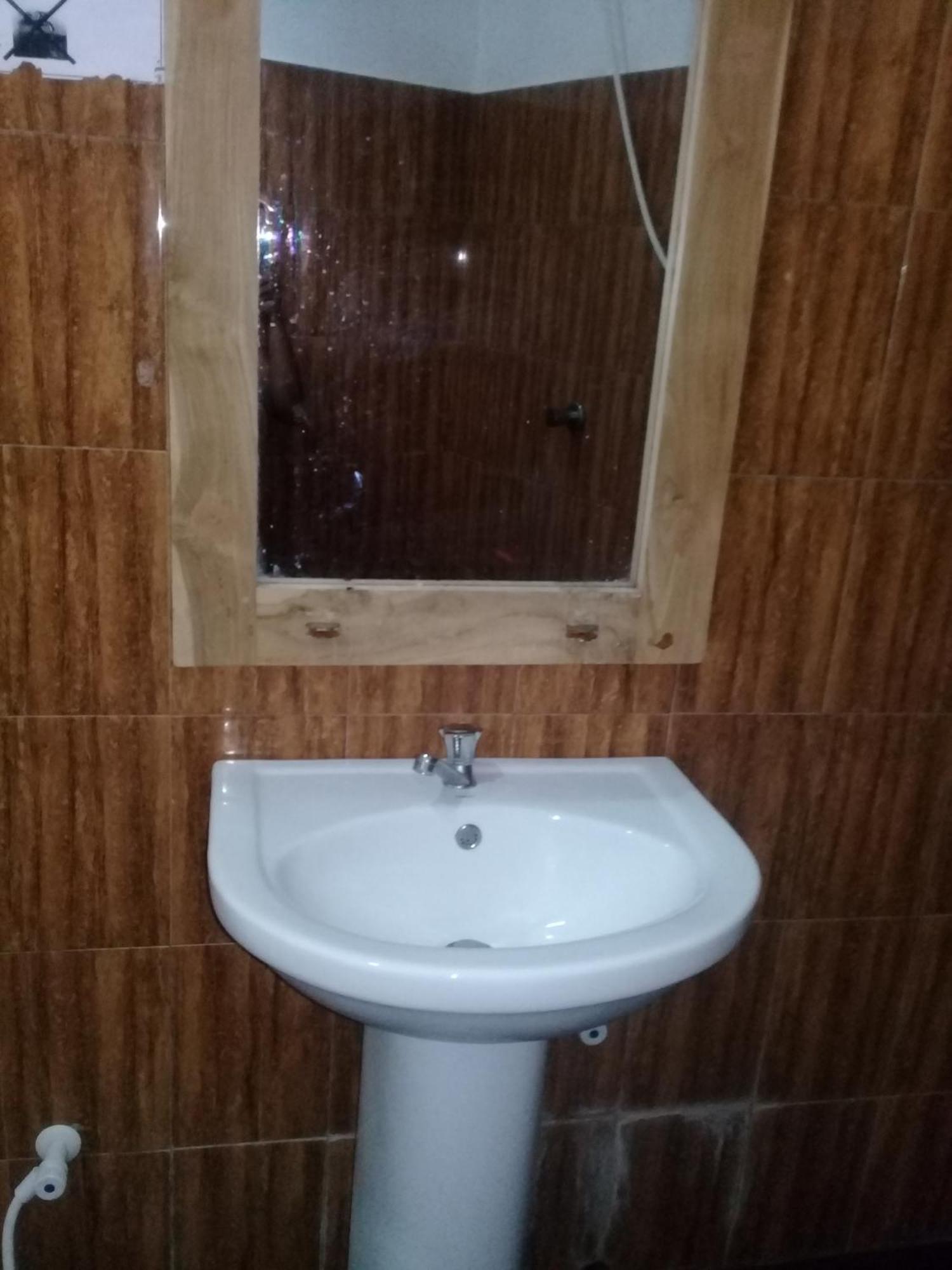 River Side & Swimming Pool Bed & Breakfast Udawalawe Luaran gambar
